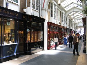 Burlington_Arcade,_shops